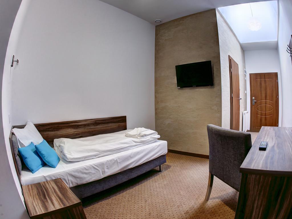 Hotel Serby Głogów 客房 照片
